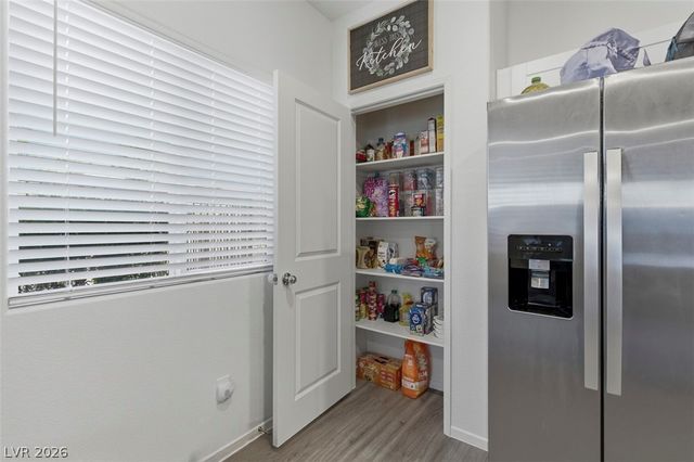 4760 Equinox Sky Avenue 2, North Las Vegas, NV 89084