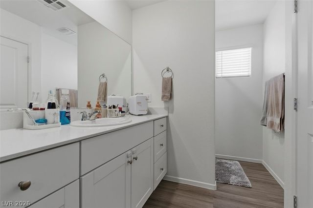 4760 Equinox Sky Avenue 2, North Las Vegas, NV 89084