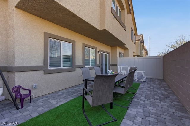 4760 Equinox Sky Avenue 2, North Las Vegas, NV 89084