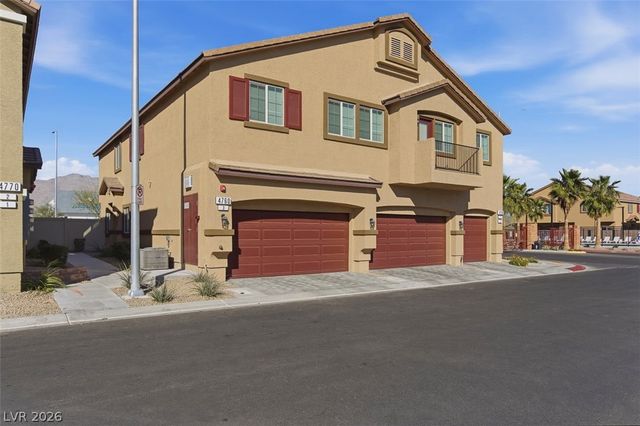 4760 Equinox Sky Avenue 2, North Las Vegas, NV 89084