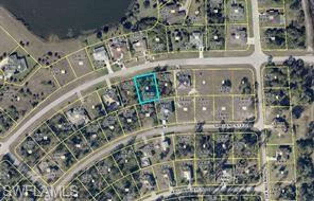 870 Sunrise BLVD, LEHIGH ACRES, FL 33974 — photo 3