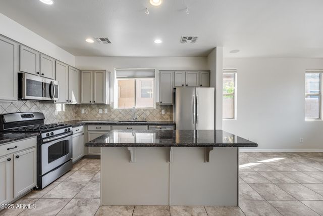 3239 W GRAN PARADISO Drive, Phoenix, AZ 85086