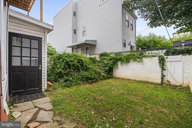 433 N 41ST ST, Philadelphia, PA 19104