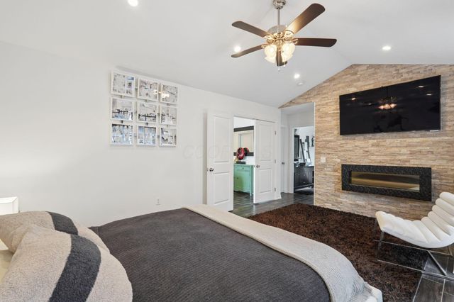 3727 Rubythroat Drive, 19, Columbus, OH 43230