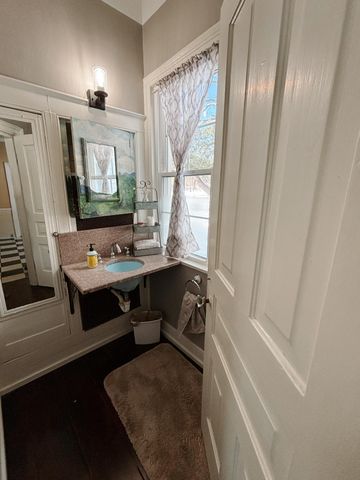 7100 Wing Lake Road, Bloomfield Twp, MI 48301