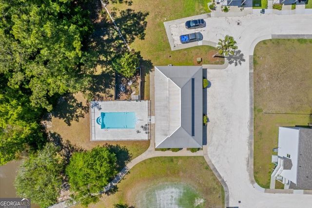 102 Cathead Lane, Darien, GA 31305