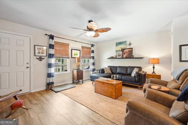 102 Cathead Lane, Darien, GA 31305