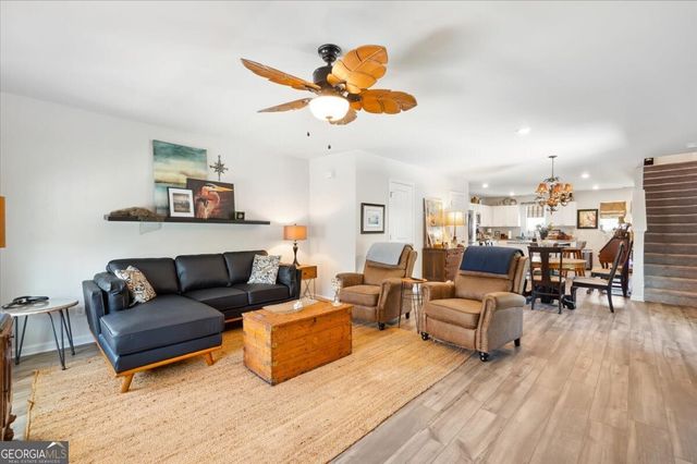 102 Cathead Lane, Darien, GA 31305