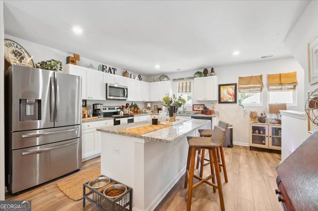 102 Cathead Lane, Darien, GA 31305