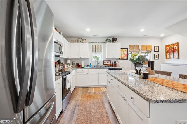 102 Cathead Lane, Darien, GA 31305