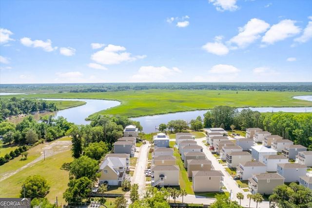 102 Cathead Lane, Darien, GA 31305