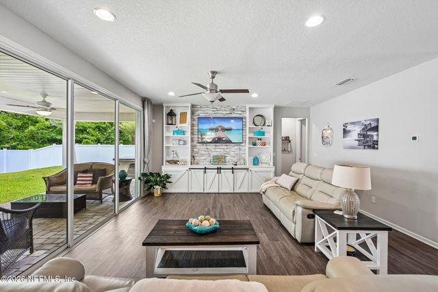 1919 SILO OAKS Place, Middleburg, FL 32068