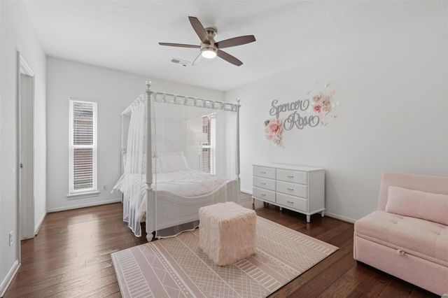1022 Trapper Hill Drive, Houston, TX 77077