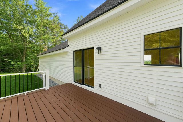 36 Grimstone Drive, Belmont, NH 03220
