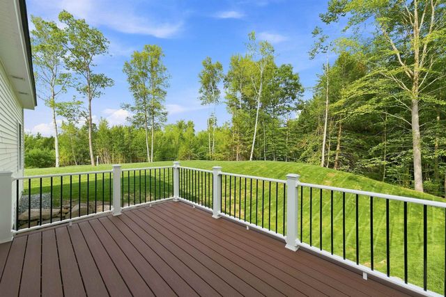 36 Grimstone Drive, Belmont, NH 03220