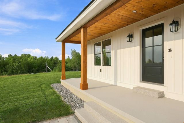 36 Grimstone Drive, Belmont, NH 03220