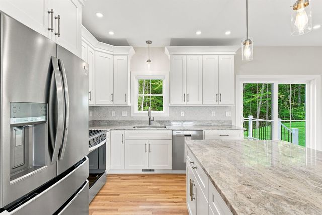 36 Grimstone Drive, Belmont, NH 03220