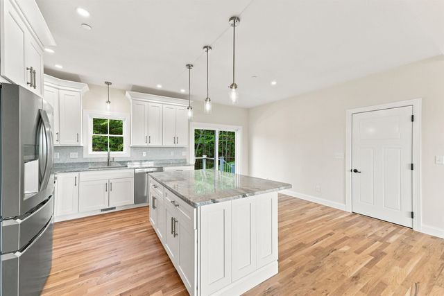36 Grimstone Drive, Belmont, NH 03220