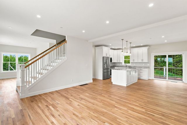 36 Grimstone Drive, Belmont, NH 03220