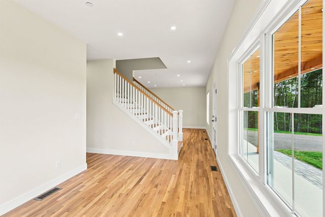 36 Grimstone Drive, Belmont, NH 03220