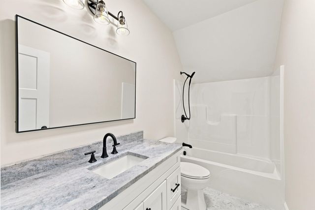 36 Grimstone Drive, Belmont, NH 03220