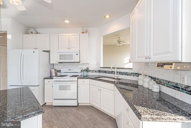 38178 MARION LN, Ocean View, DE 19970