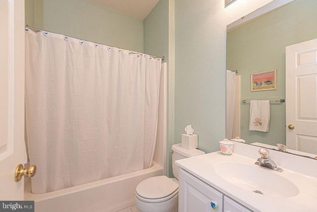 38178 MARION LN, Ocean View, DE 19970