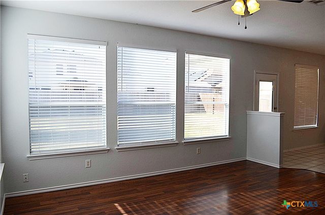 5000 Sydney Harbour Court, Killeen, TX 76549
