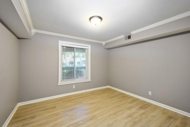 558 Emory Oaks Way, Decatur, GA 30033