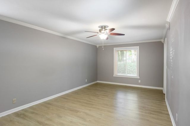 558 Emory Oaks Way, Decatur, GA 30033