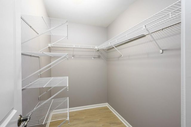 558 Emory Oaks Way, Decatur, GA 30033