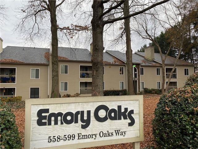 558 Emory Oaks Way, Decatur, GA 30033