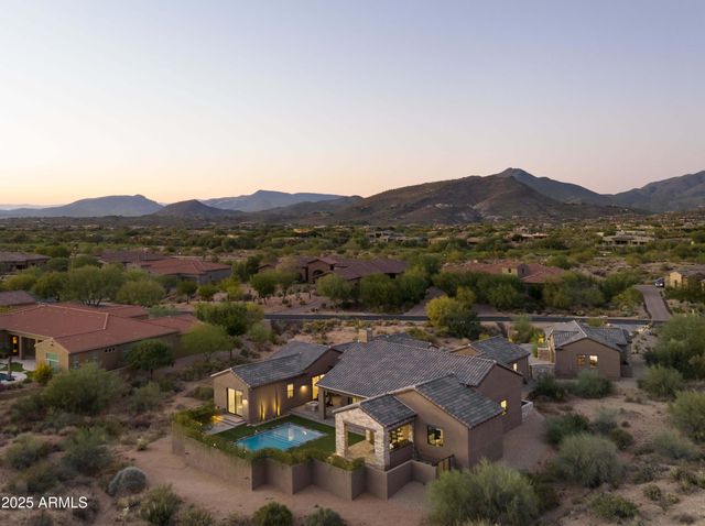 9913 E WINTER SUN Drive, Scottsdale, AZ 85262