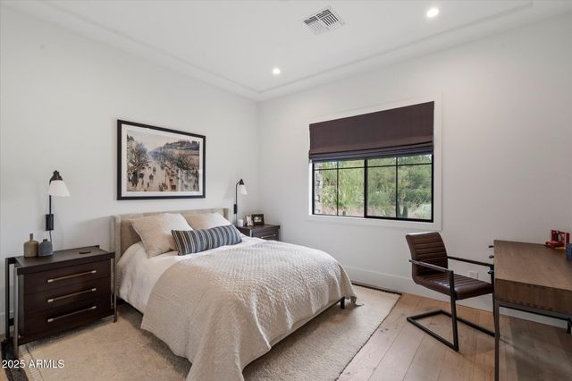 9913 E WINTER SUN Drive, Scottsdale, AZ 85262