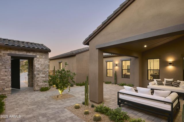 9913 E WINTER SUN Drive, Scottsdale, AZ 85262