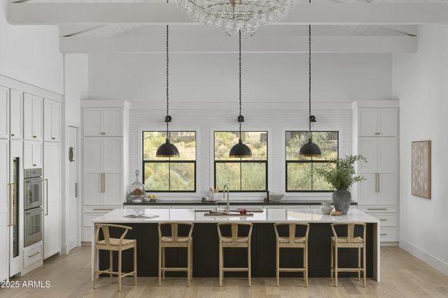 9913 E WINTER SUN Drive, Scottsdale, AZ 85262