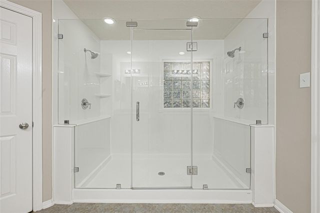 409 Colebrook Lane, Dickinson, TX 77539