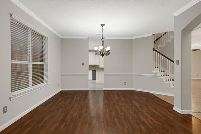 409 Colebrook Lane, Dickinson, TX 77539