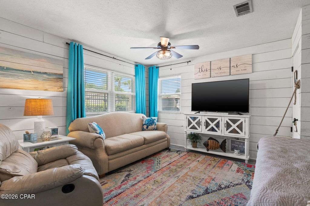 Image 11 of property listing at 134 Damon Circle H, Panama City Beach, FL 32407