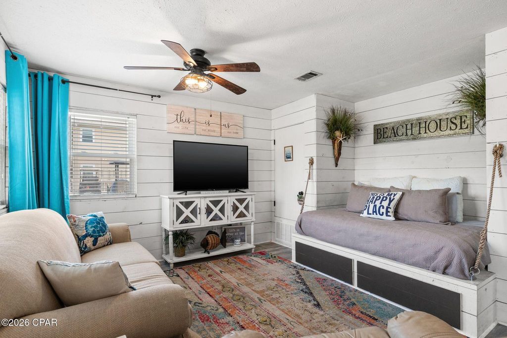 Image 12 of property listing at 134 Damon Circle H, Panama City Beach, FL 32407