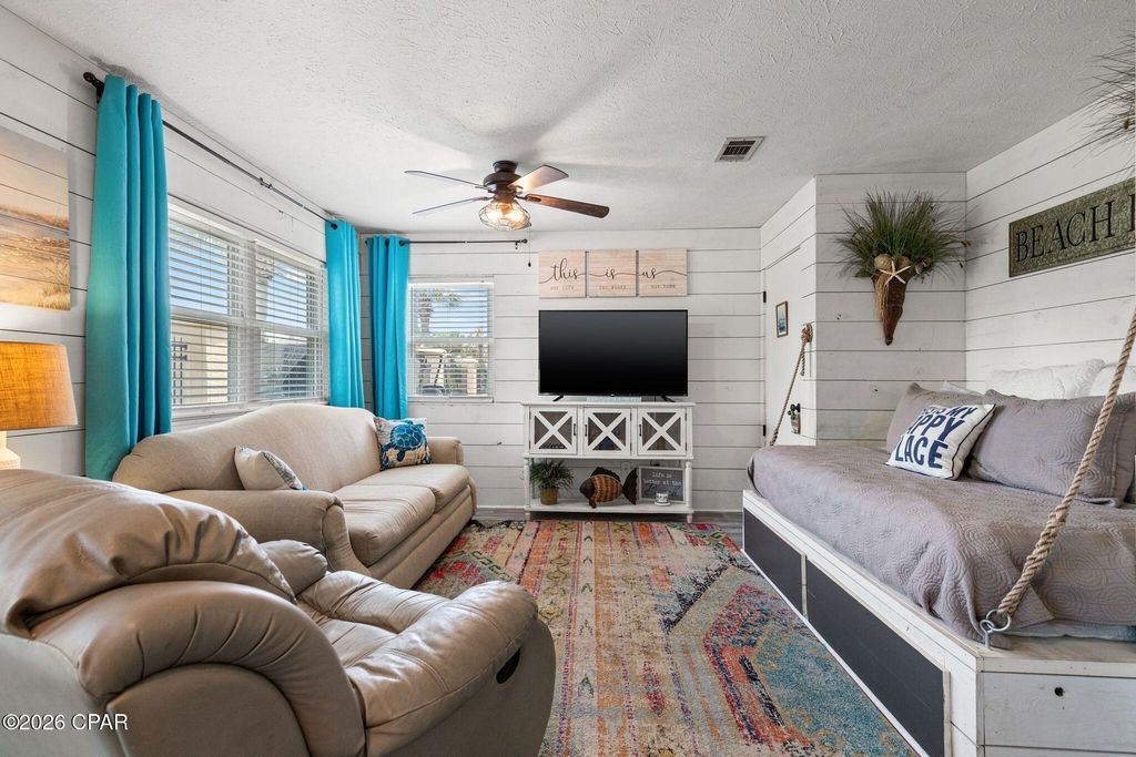 Image 6 of property listing at 134 Damon Circle H, Panama City Beach, FL 32407