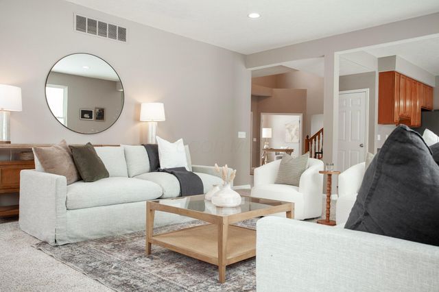 3443 Village Club Drive, Powell, OH 43065