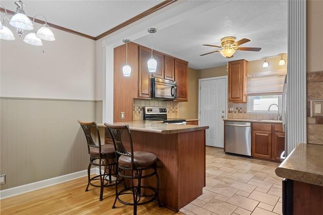 6629 Berry Road, Kansas City, KS 66106