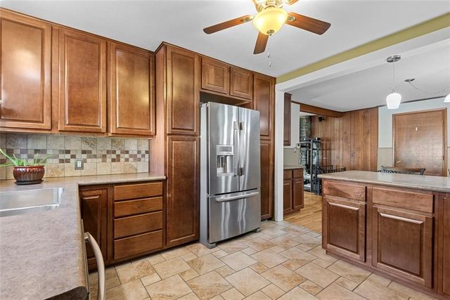 6629 Berry Road, Kansas City, KS 66106