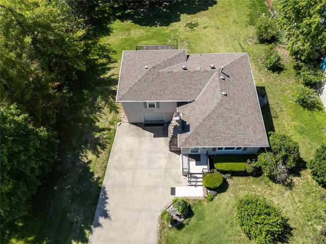 6629 Berry Road, Kansas City, KS 66106