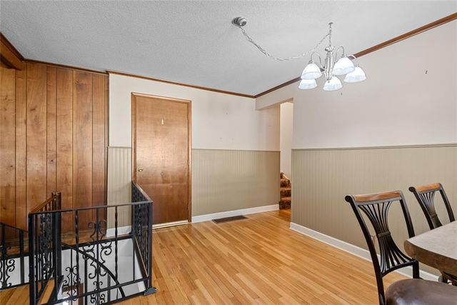 6629 Berry Road, Kansas City, KS 66106