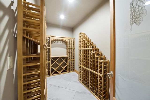 4604 Shoreline Court, Pasco, WA 99301