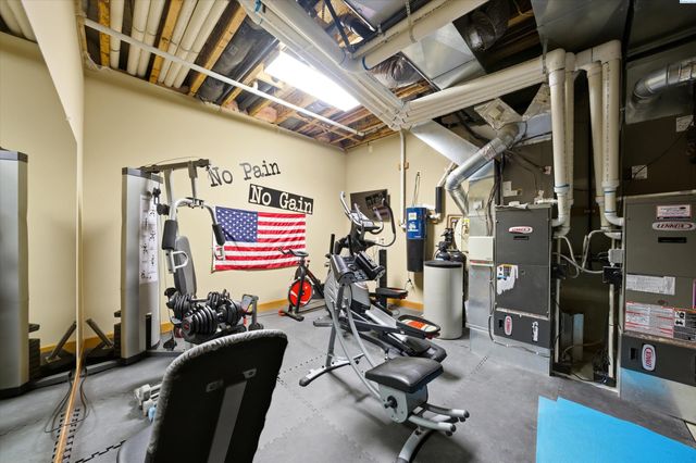 4604 Shoreline Court, Pasco, WA 99301