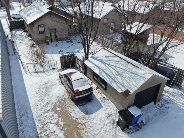 1311 3rd Avenue N, Fargo, ND 58102