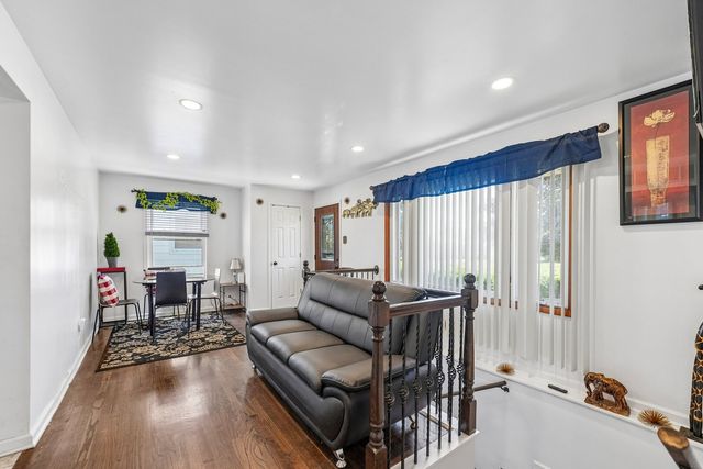 3021 Enterprise Park Avenue, South Chicago Heights, IL 60411